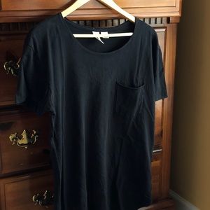 Urban Outfitters Scalloped hem t shirt